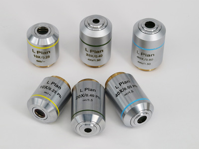 生物长距平场消色差物镜